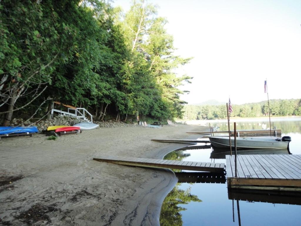Sandy Point Motel Long Lake Luaran gambar